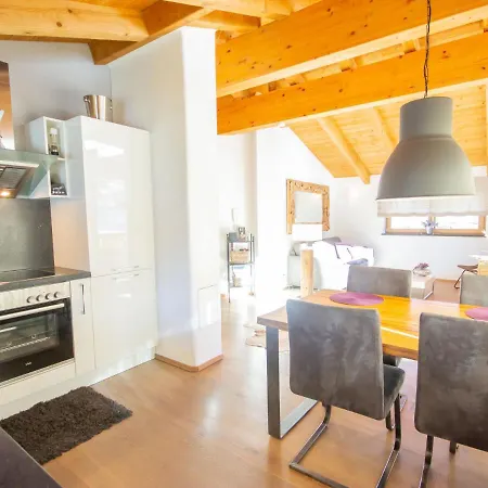 Lanner Apartment